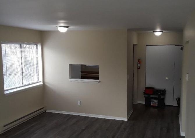 Apartments Near Rolling Meadows (Rolling Meadows Apartments LLC)