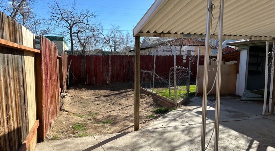 Remodeled 2 Bedroom Duplex with  fenced backyard