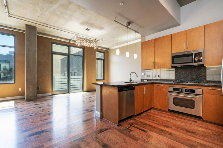 Expansive East Village 1 Bedroom at M2I! 2 Full Baths and 2 Parking Spaces! Available Now!