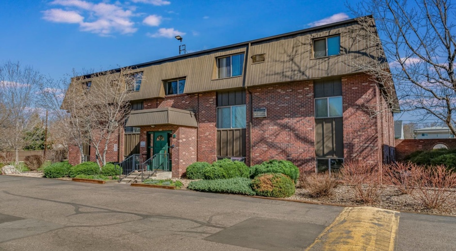 OLDE TOWN ARVADA - GREAT LOCATION!!  