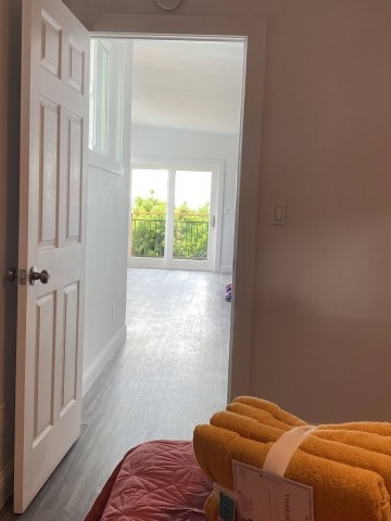 Private 1 BR 1 BA with views of SF Bay/ free wifi