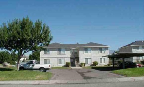 Houses Near Dixie State Cute 3 bed 2 bath Apartment  for Dixie State College of Utah Students in Saint George, UT