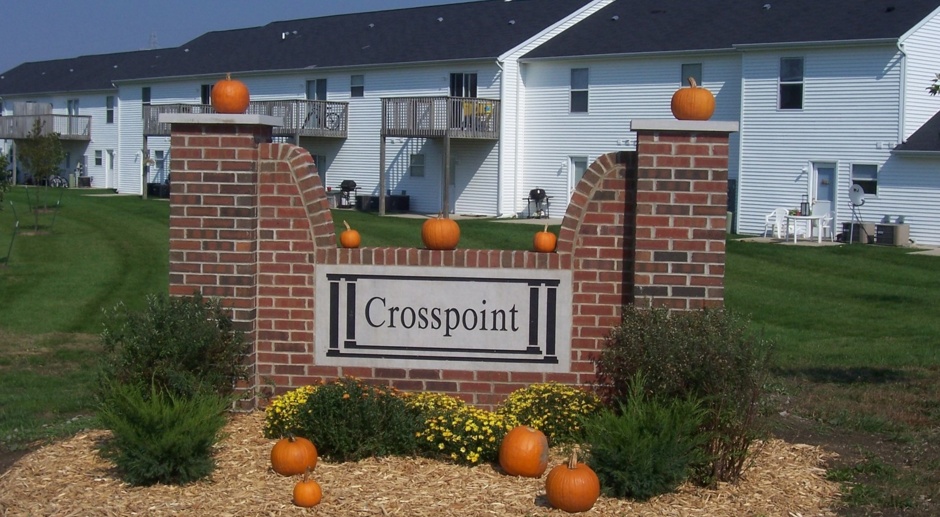Crosspoint (3951-3959 Amelia Ave.)