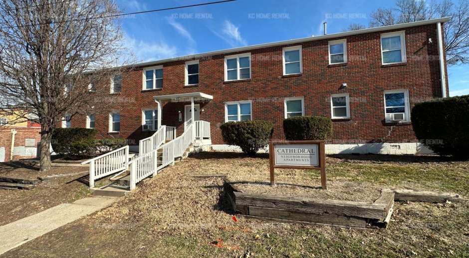 Affordable 1 bed 1 bath condo unit in KCK!