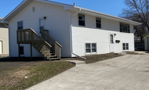 Apartments Near Grand Forks Kimball Duplex 2 for Grand Forks Students in Grand Forks, ND