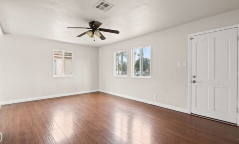 Houses Near WesternU Discover Comfort and Convenience: Spacious 2 Bed, 1 Bath House at 190 E Grand Ave in Pomona! for Western University of Health Sciences Students in Pomona, CA