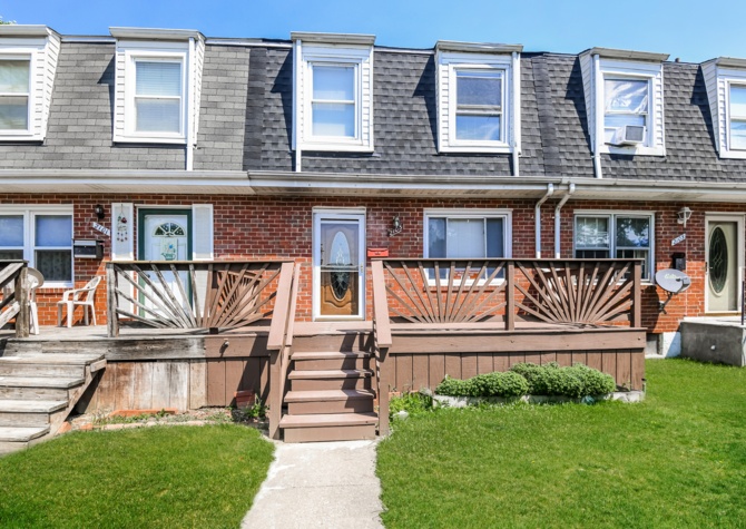 Houses Near Lovely 3BR 2BA renovated townhome with a finished basement