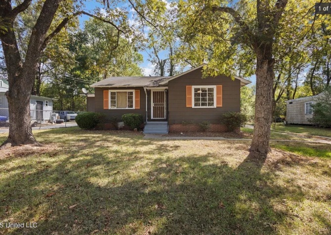 Houses Near HUD Friendly | 3 Bed 1 Bath | Completely Remodeled