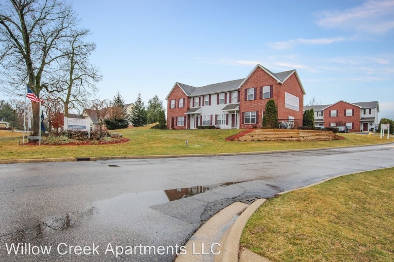 Willow Creek Apartments & Townhomes