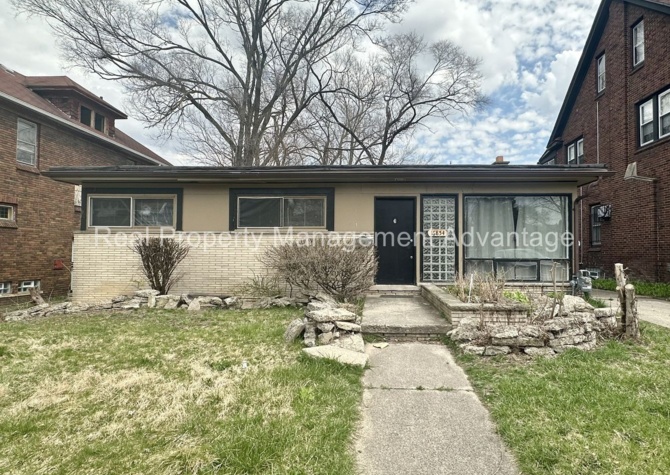 Houses Near Beautiful Mid-Century 3 Bedroom Steps from Detroit Golf Club!