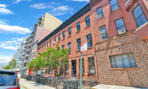Apartments Near Pace U 401 4th Avenue for Pace University Students in New York, NY
