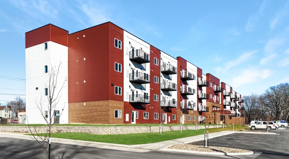 The River Apartments & Townhomes