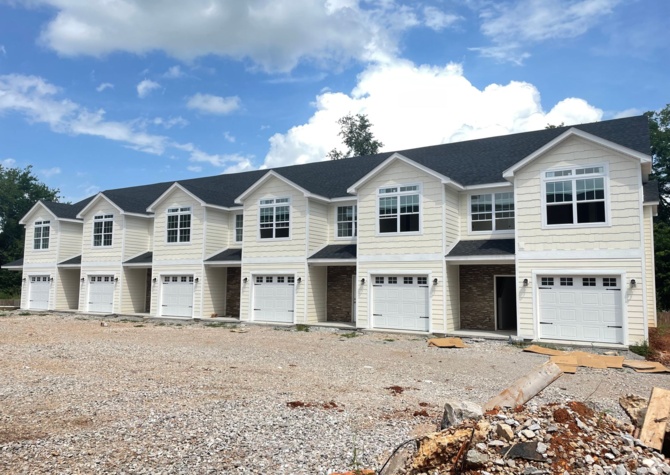 Houses Near Summerland Townhomes