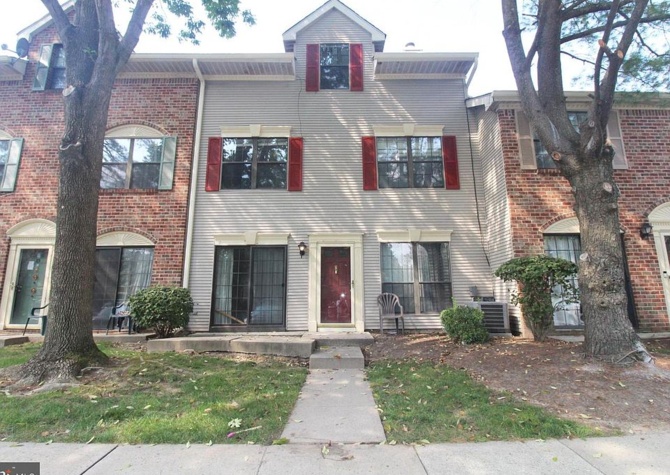 Houses Near Nicely remodeled 3 Bed. townhouse in popular Lawrence Square Village.