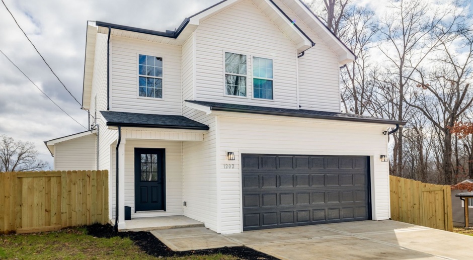 Knoxville 37920 - 3 bedroom, 2.5 bath home - Fully Furnished, SHORT TERM RENTAL AVAILABLE THROUGH June 30, 2024 - Contact Matthew Thomas (865) 924-4869
