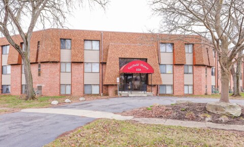 Apartments Near Lake Milton 259 Perkinswood Blvd NE Warren, OH 44483 for Lake Milton Students in Lake Milton, OH