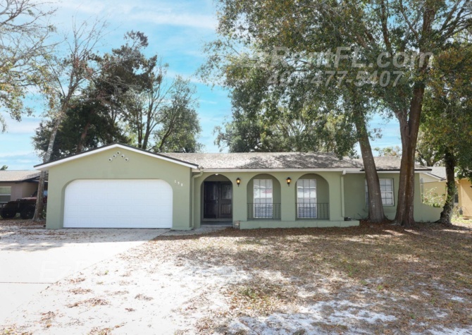 Houses Near 3/2/2 in Altamonte Springs -  CHARTER OAKS - Quiet and Private - GREAT LOCATION 