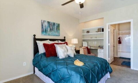 Apartments Near TCU 101 N Roaring Springs Road for Texas Christian University Students in Fort Worth, TX