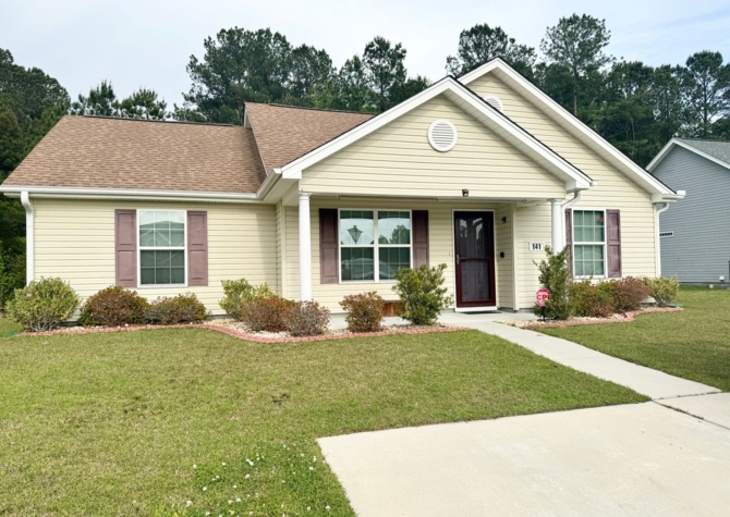 Houses Near Move in Ready! Lovely home in Conway! Exterior Storage Shed!