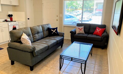 Apartments Near Lively Technical Center PENSACOLA ARMS: One Bedroom Apartments in the Heart of FSU's Campus for Lively Technical Center Students in Tallahassee, FL