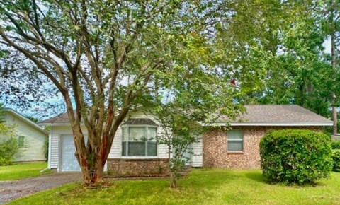 Houses Near NWF State Cute 3 bedroom home for rent! for Northwest Florida State College Students in Niceville, FL