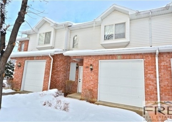 Houses Near No Deposit Option! Marvelous 3 Bedroom Bountiful Townhome