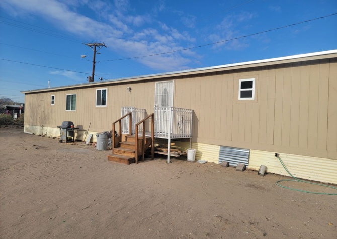 Houses Near Charming 3 bedroom, 2 bath mobile home in West El Paso!