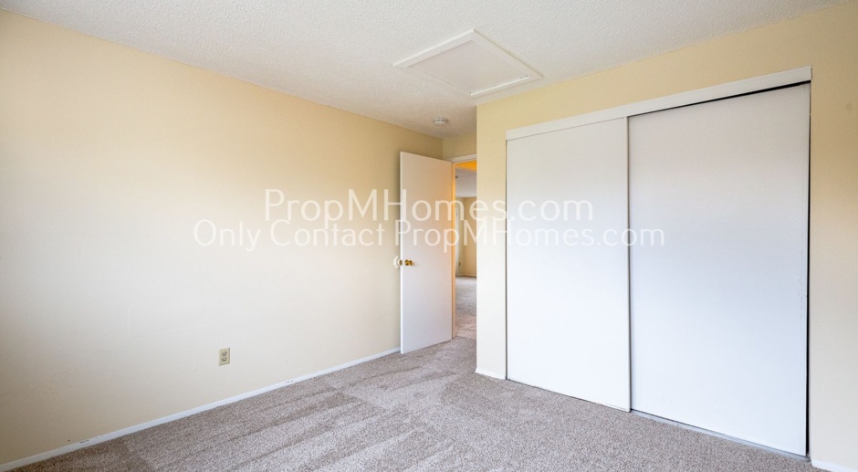 Dream Two-Bedroom Apartment Nestled in Vibrant Central Beaverton!