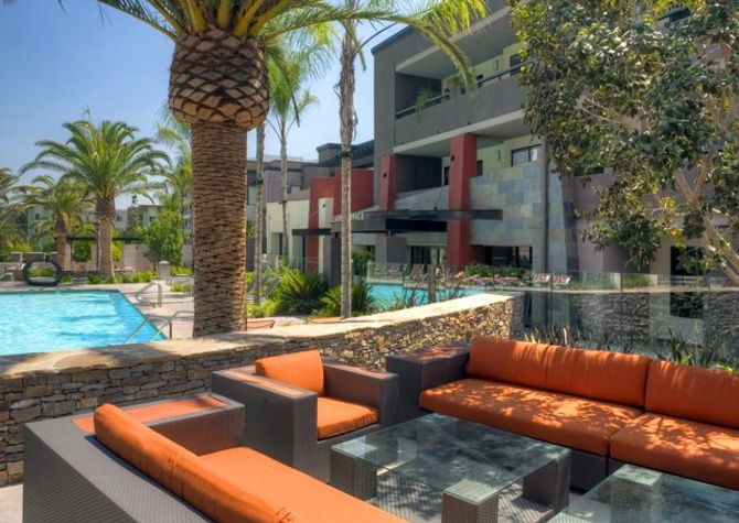 Apartments Near *APRIL PROMOTION* Fully Furnished Intern / Student Apartments In Burbank - Shared and Private Rooms