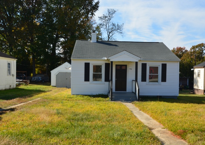 Houses Near Newly Renovated 2 Bedroom 1 Bath in High Point 