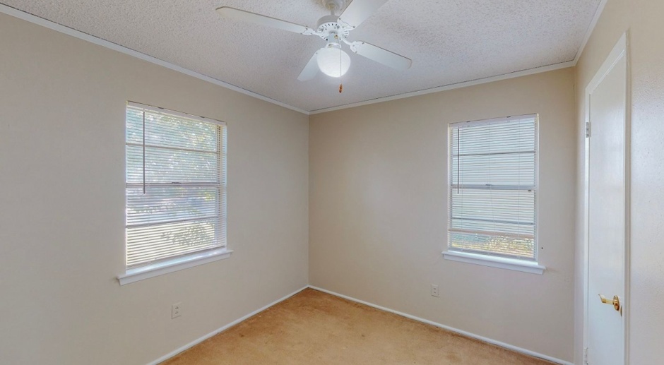 Now Available! 3 Bedroom for Lease in Euless