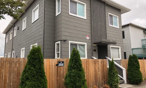 Apartments Near PLU  Remodeled Studio @ Hilltop for Pacific Lutheran University Students in Tacoma, WA