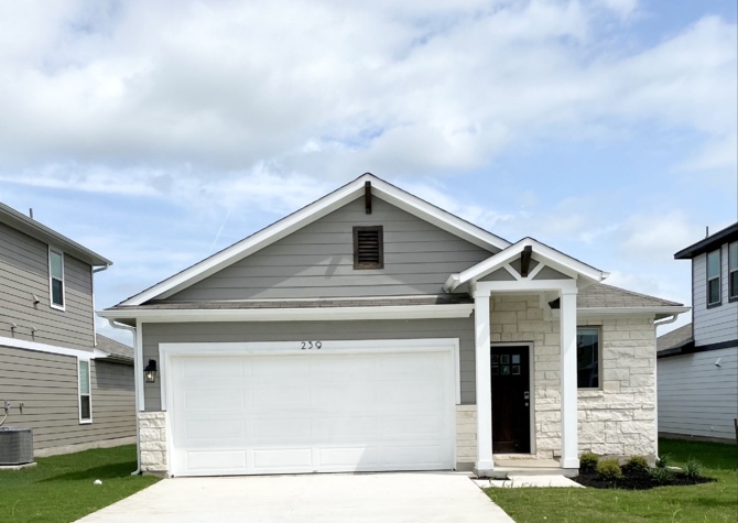 Houses Near 3 bedroom, 2 bath brand new home for lease! 