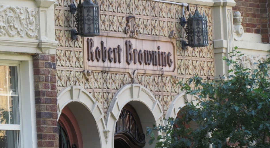THE ROBERT BROWNING