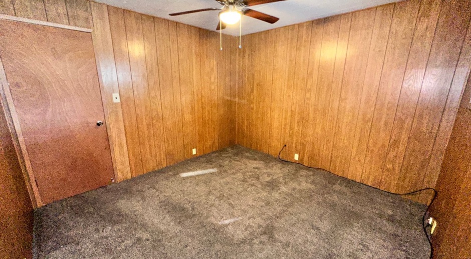 2 Bedroom 2 Bathroom with Covered Parking 