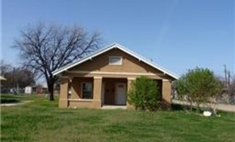 Apartments Near Hardin-Simmons Parv-1366/1368 Mulberry for Hardin-Simmons University Students in Abilene, TX