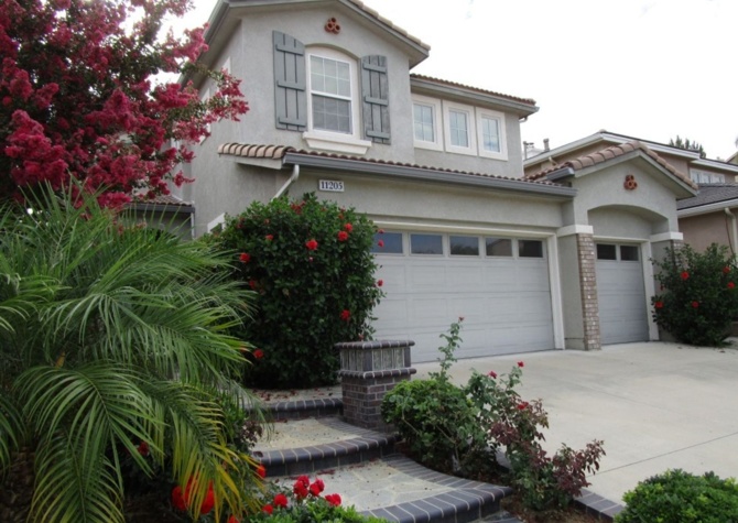 Houses Near MOVE-IN READY 4+3 in gated community w/pool + spa! (11205 Salerno)