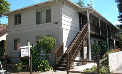 Apartments Near American River College  3010 T STREET for American River College  Students in Sacramento, CA