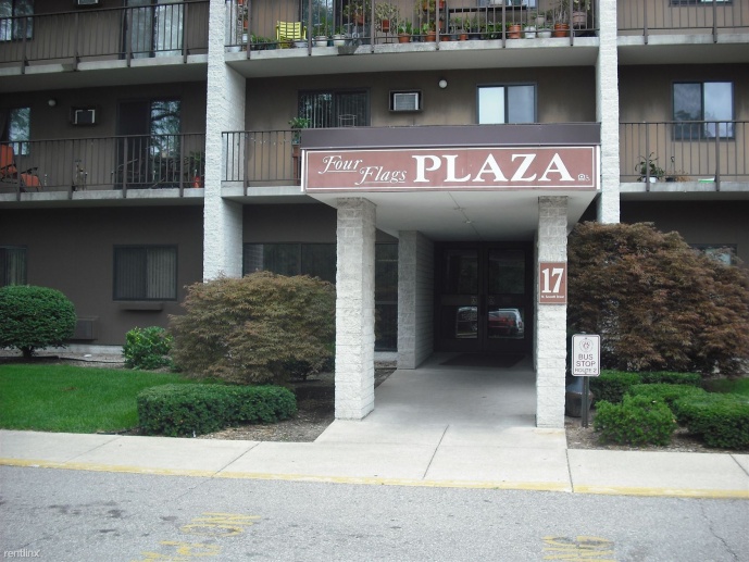 Four Flags Plaza Apartments