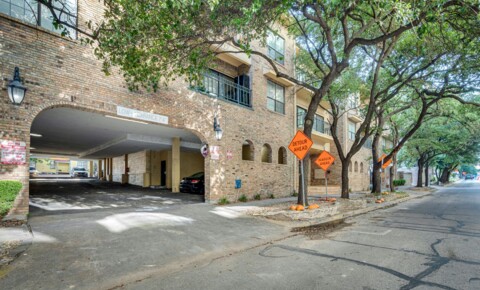 Apartments Near Avenue Five Institute k670 - Buena Vista #306 for Avenue Five Institute Students in Austin, TX