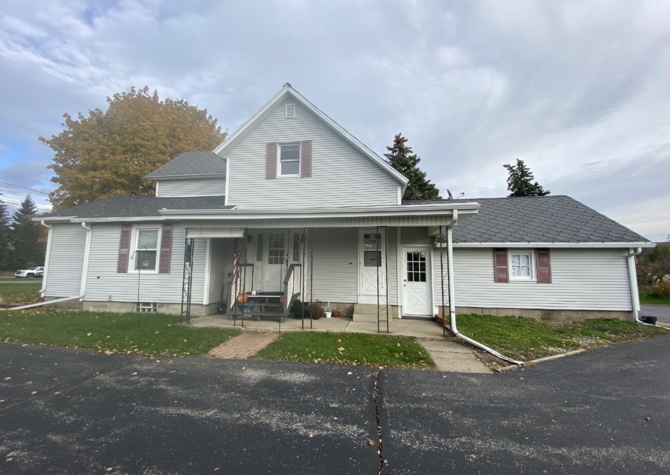 Houses Near Duplex Home in Kentwood For Rent