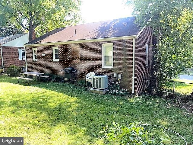 $500 off 1st Month Move in Special 5020 Niagara Rd 1 Bd 1 Ba room rental
