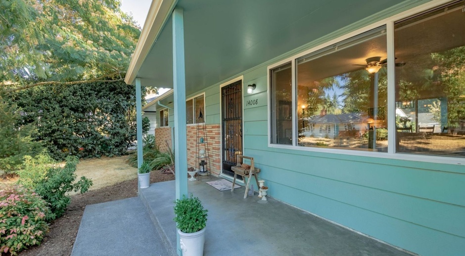 BEAUTIFULLY REMODELED RANCH STYLE HOME IN SOUTHEAST PORTLAND