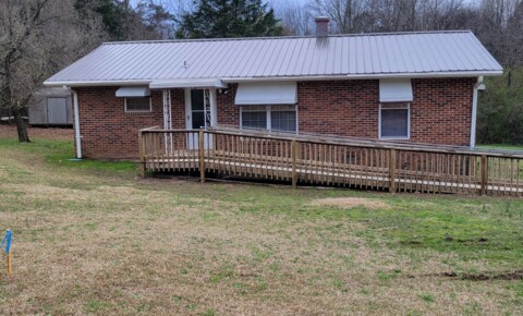 Houses Near South Carolina 4 Bed, 1 Bath Home off Woodruff Road is Available  for University of South Carolina Upstate Students in Spartanburg, SC