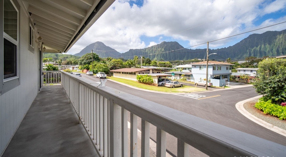 $3,400 / 3br - 3 BED 1.5 BATH DUPLEX IN KANEOHE